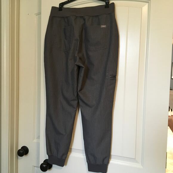 Figs High Waisted Zamora Joggers - Graphite Medium Petite - Picture 3 of 7